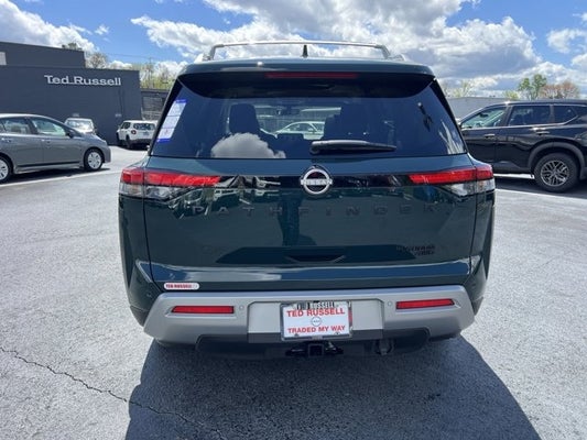 2024 Nissan Pathfinder Platinum in Knoxville, TN - Ted Russell Nissan