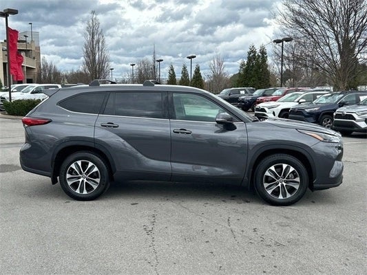 2022 Toyota Highlander XLE in Knoxville, TN - Ted Russell Nissan