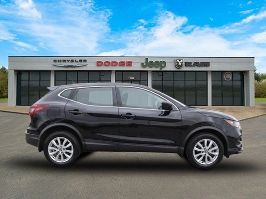 2020 Nissan Rogue Sport S in Knoxville, TN - Ted Russell Nissan