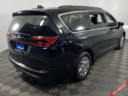 2022 Chrysler Pacifica Touring L in Knoxville, TN - Ted Russell Nissan