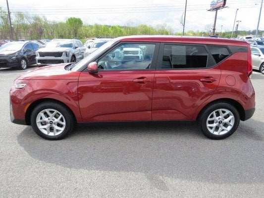 2022 Kia Soul LX in Knoxville, TN - Ted Russell Nissan